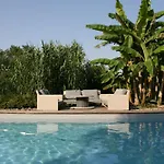 Cocon De Verdure Avec Piscine&lit King Size 2mx2m Proche Agen Nérac Villeneuve Couette-café Lusignan-Petit