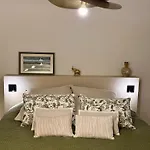 Cocon De Verdure Avec Piscine&lit King Size 2mx2m Proche Agen Nérac Villeneuve Couette-café 4*