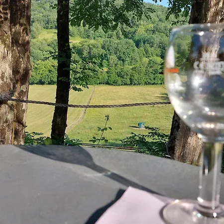 Bed & Breakfast Cocon De Verdure Avec Piscine & Lit King Size 2mx2m Table D'hotes Proche Agen Nerac Villeneuve Lusignan-Petit