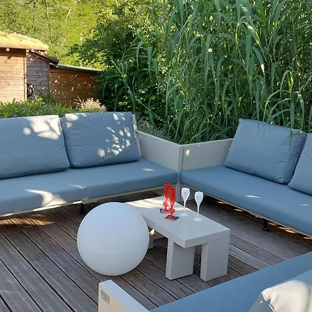 Cocon De Verdure Avec Piscine Lit King-size 2m Bed & Breakfast Lusignan-Petit