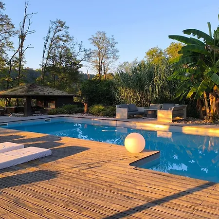 Cocon De Verdure Avec Piscine & Lit King Size 2mx2m Table D'hotes Proche Agen Nerac Villeneuve Bed & Breakfast