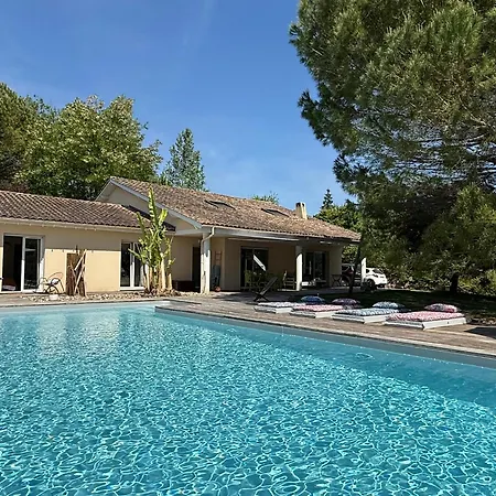 Bed & Breakfast Cocon De Verdure Avec Piscine & Lit King Size 2mx2m Table D'hotes Proche Agen Nerac Villeneuve